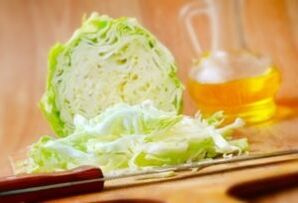 Kohl chopped for salad